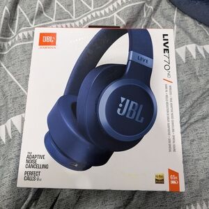 JBL Live 770NC Blue Headphones